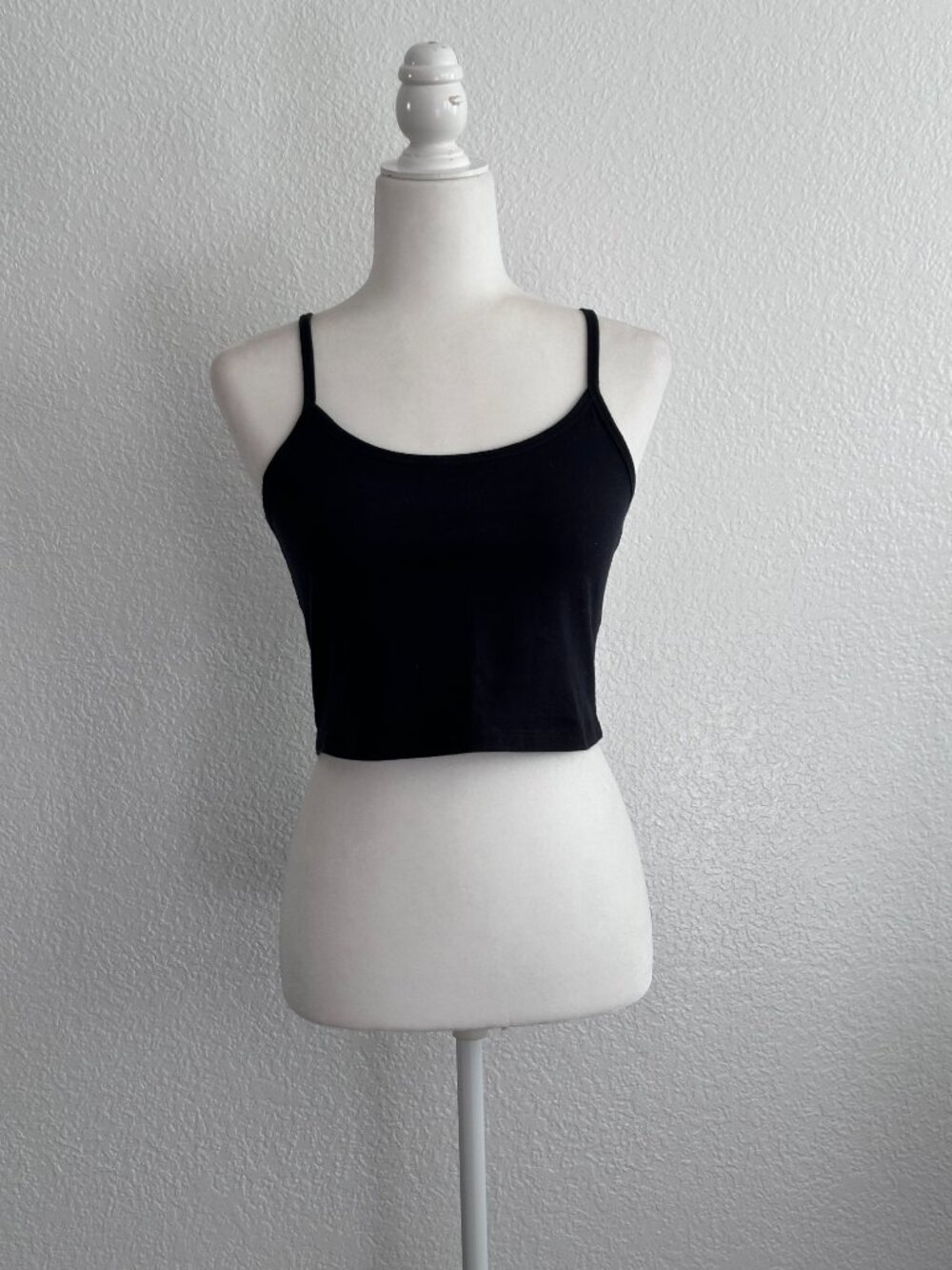 Forever 21 Black Cropped Cami Tank | Spaghetti Strap Basic Top | Size Large* - Picture 2 of 5